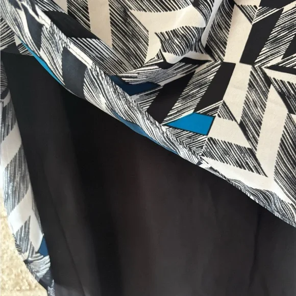 Alfani Petite Modern Look Blouse-Size 2 - Picture 3 of 6